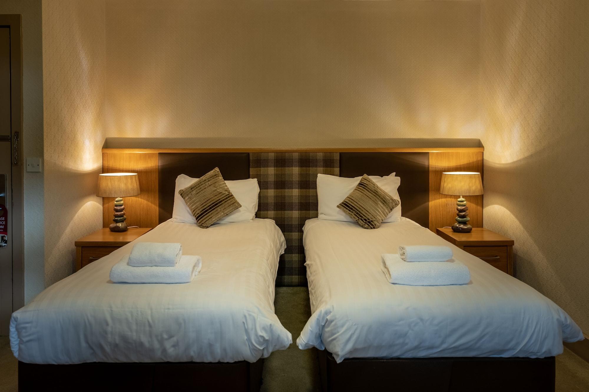 דריימן Buchanan Arms Hotel & Leisure, Sure Hotel Collection מראה חיצוני תמונה