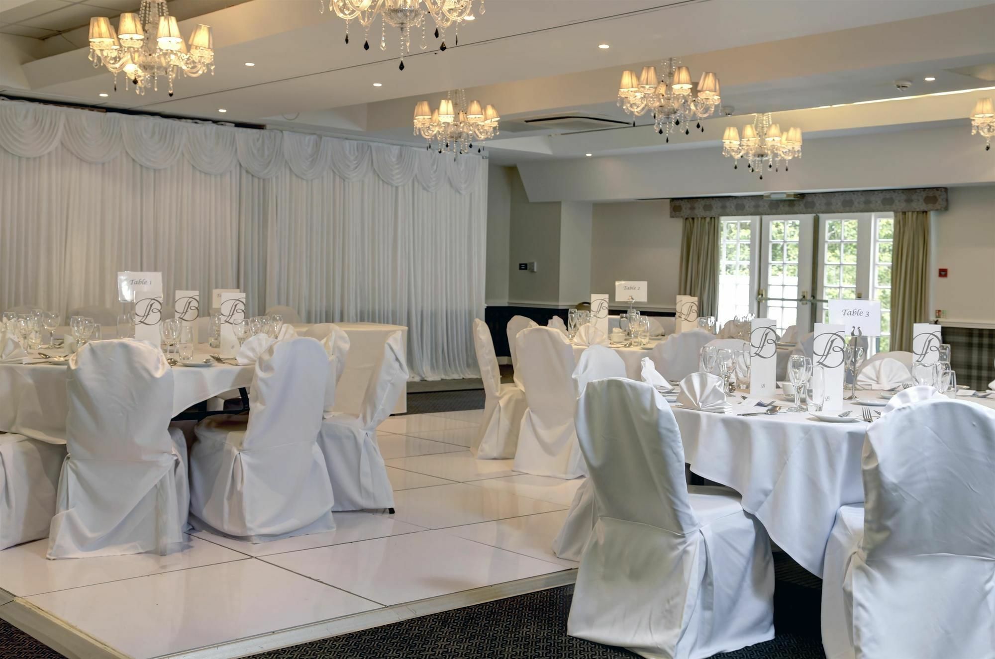 דריימן Buchanan Arms Hotel & Leisure, Sure Hotel Collection מראה חיצוני תמונה
